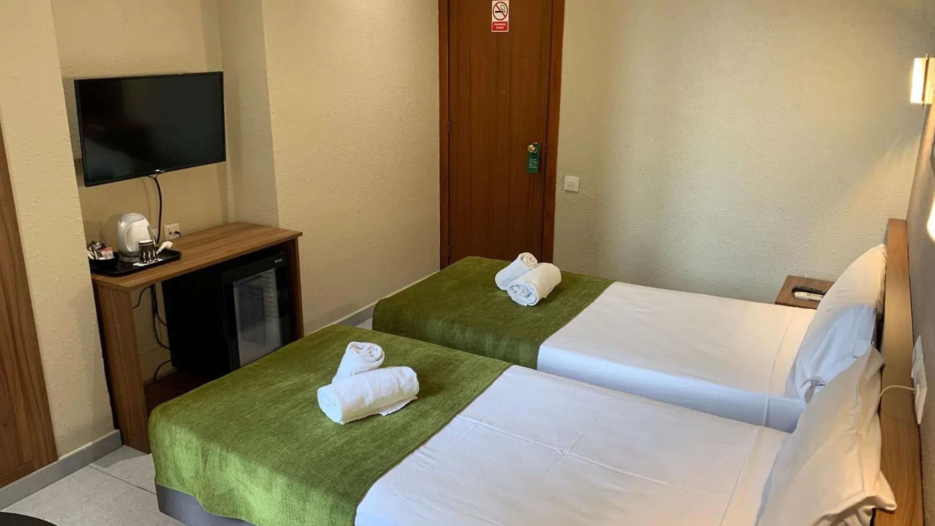 Hotel Aneto Barcelona Spain