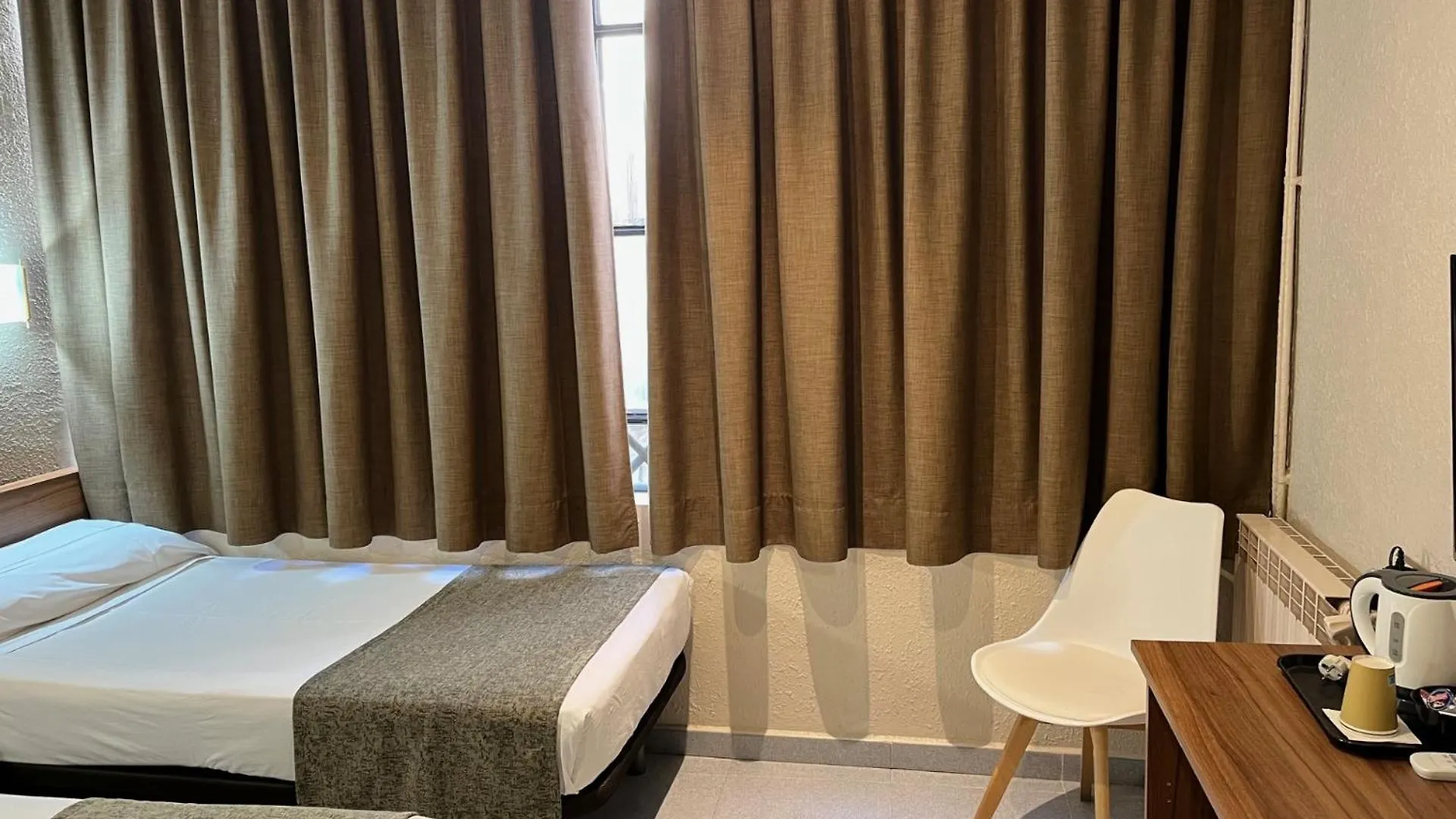 Hotel Aneto Barcelona Spain
