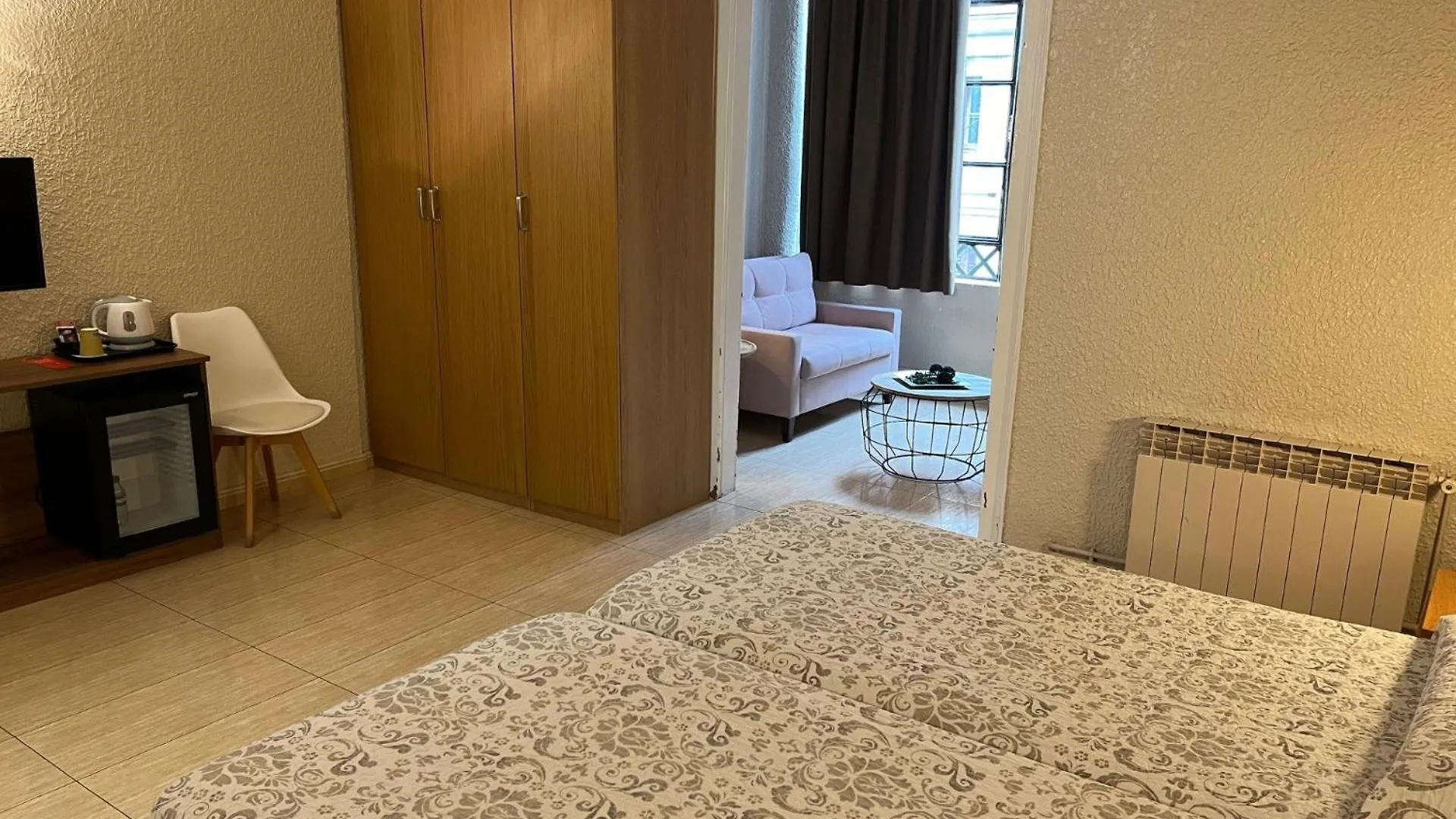 Hotel Aneto Barcelona Spain